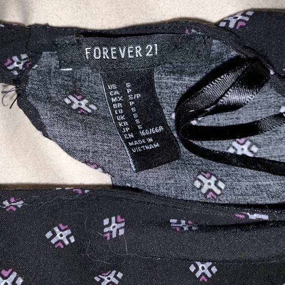 romper - Picture 3 of 3